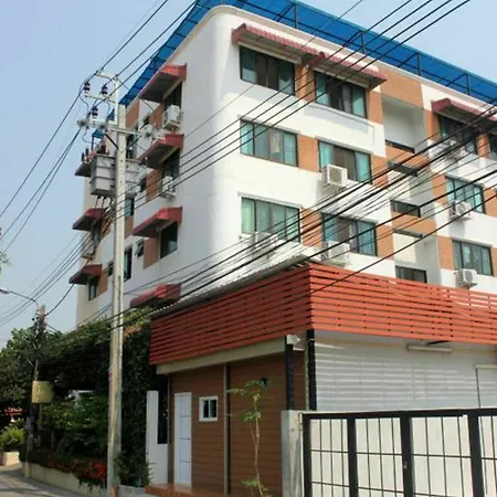 Dd Place Guest House